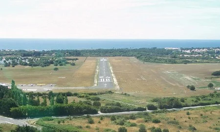 vol au depart aerodrome des sables d'olonne