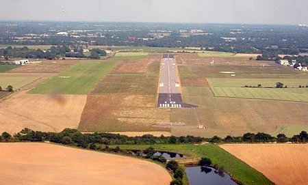 vol au depart aerodrome des sables roche sur yon